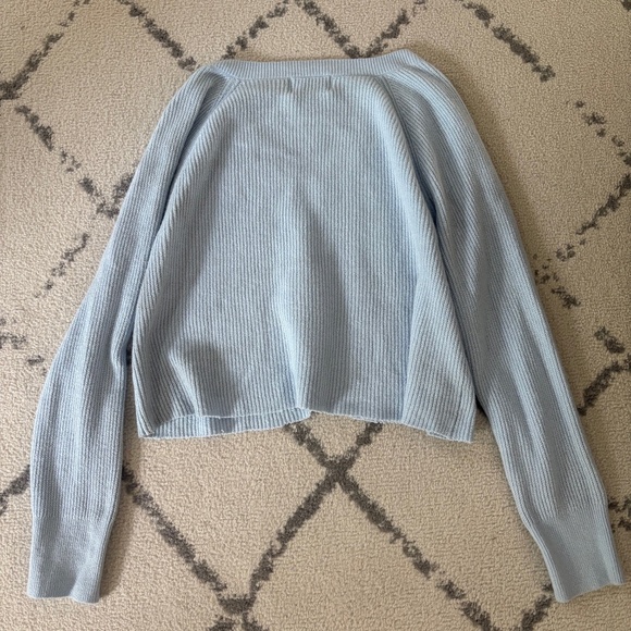 Blue Cropped V-Neck Sweater- Old Navy - Picture 5 of 6
